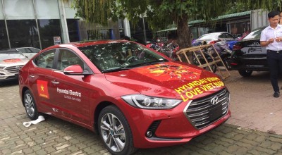 Hyundai Vinh tổ chức Roadshow cổ vũ đội U23 Việt Nam