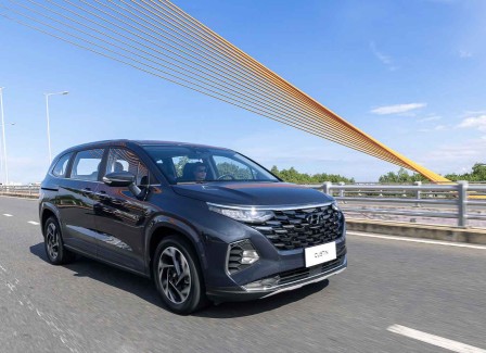 Hyundai Custin chính thức ra mắt tại Hyundai Vinh Nghệ An